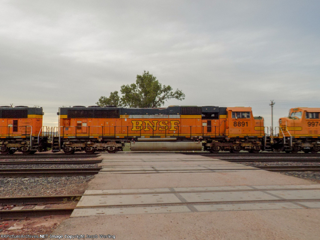 BNSF 8891